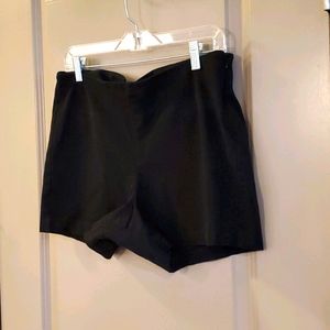Black side zipper shorts,  3" inseam